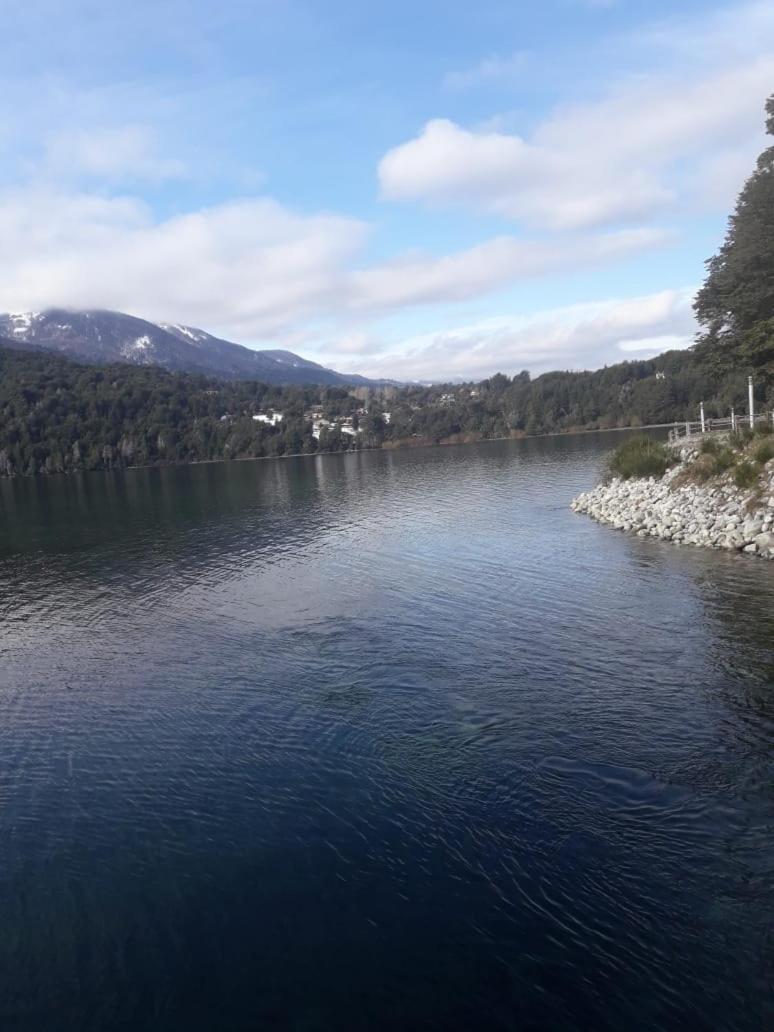 Appartamento Casa Familiar Zarza Mora San Carlos de Bariloche Esterno foto
